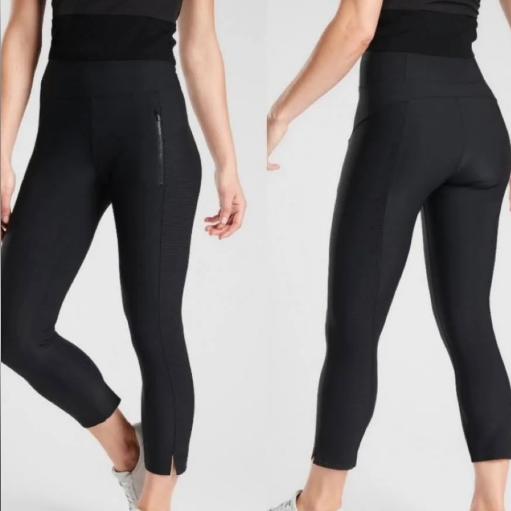 Athleta Stellar crop pants with zippered pockets